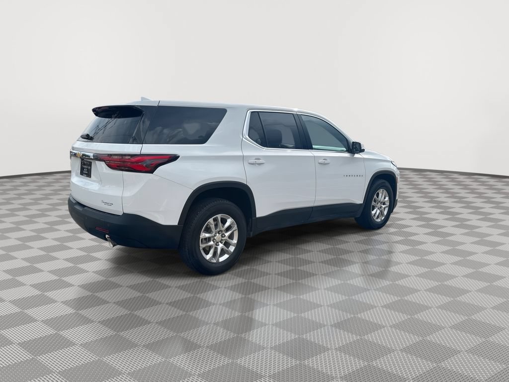 Certified 2022 Chevrolet Traverse LS AWD/4WD image 11