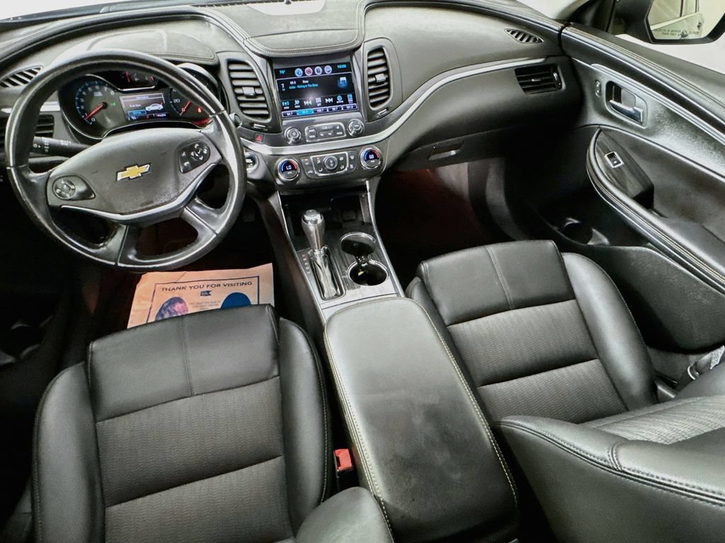 Used 2018 Chevrolet Impala LT FWD image 25