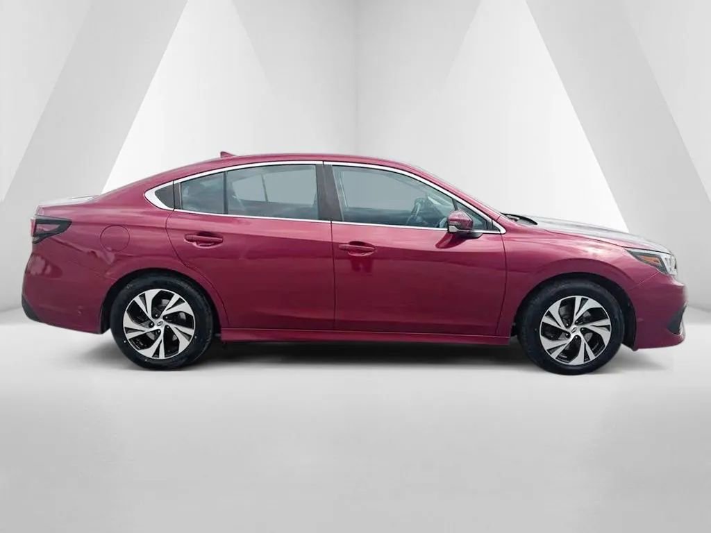 Used 2021 Subaru Legacy Premium image 8