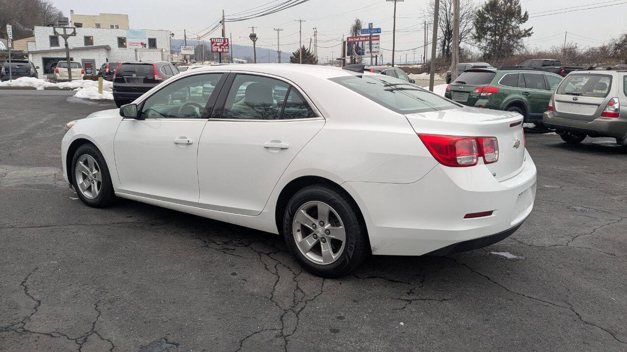 Used 2015 Chevrolet Malibu LS image 16