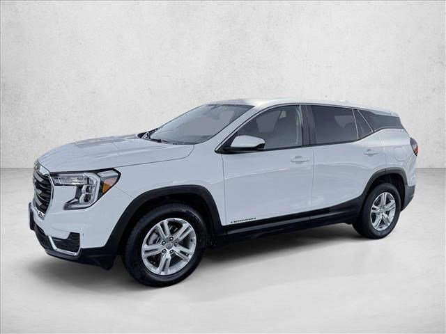 Used 2024 GMC Terrain SLE image 1