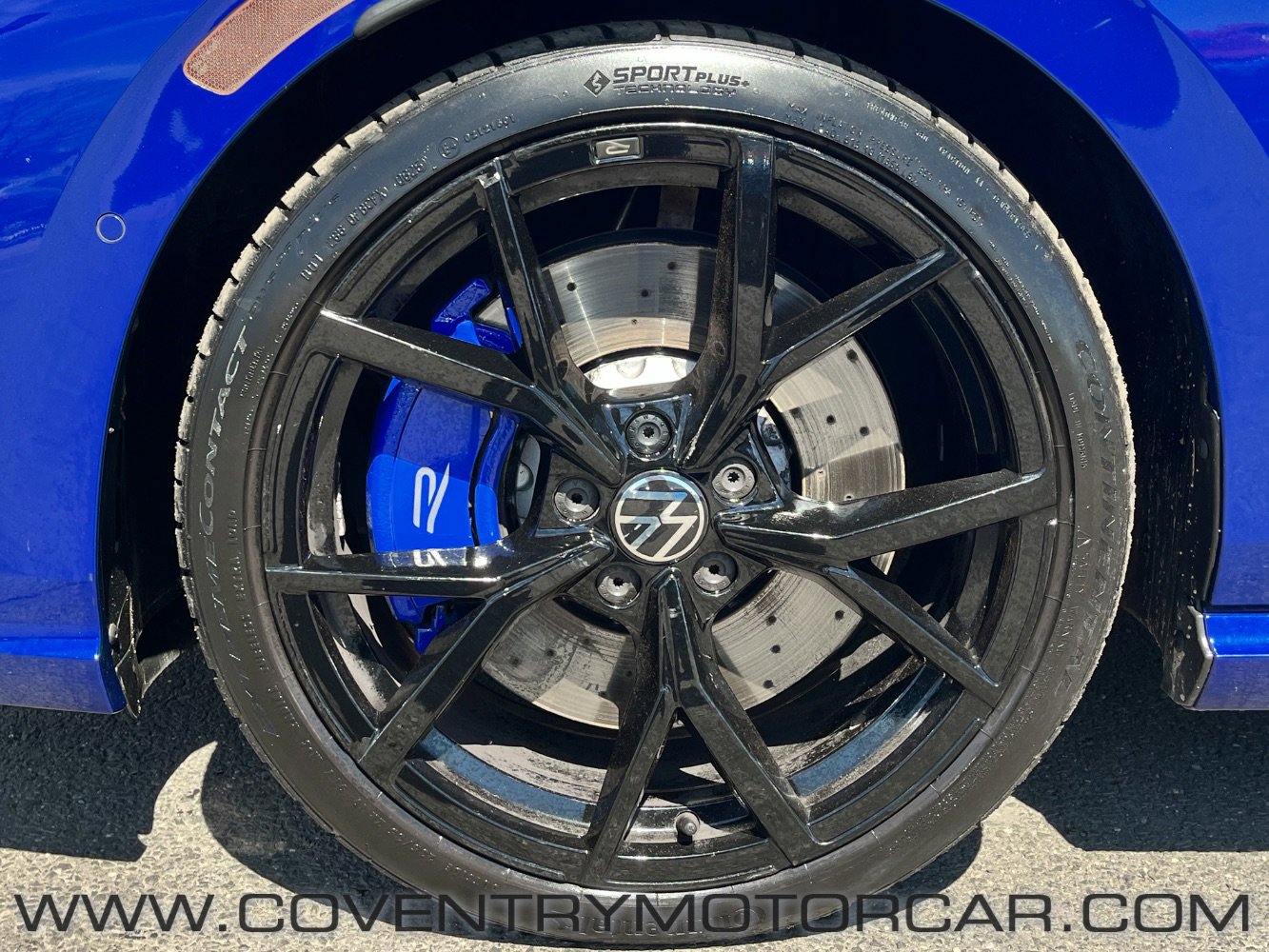 Used 2023 Volkswagen Golf 20th Anniversary Edition image 7