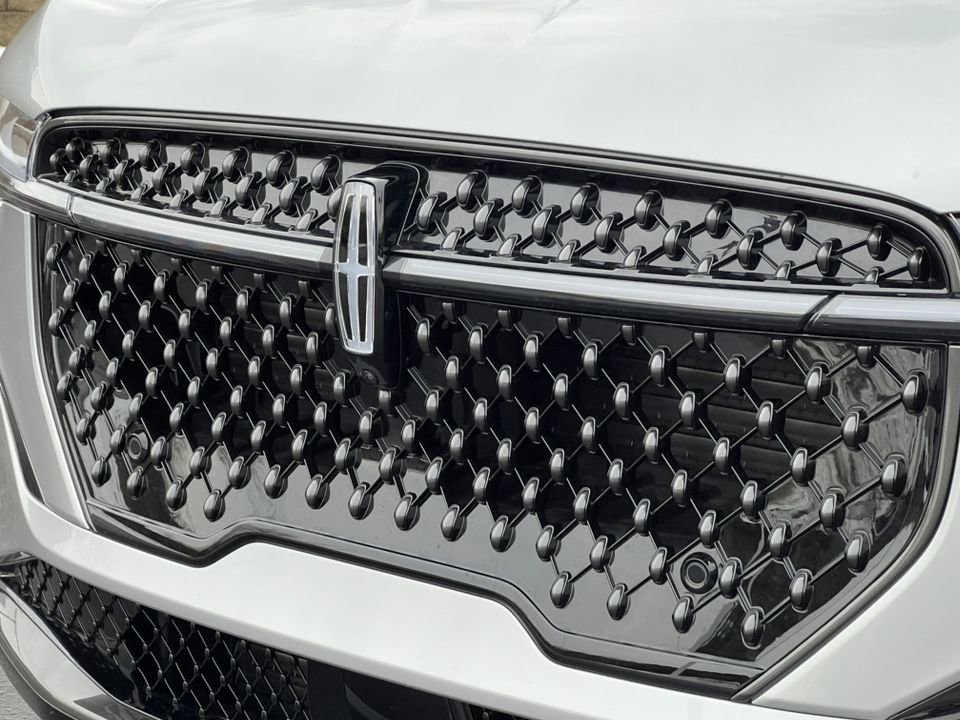 New 2026 Lincoln Nautilus Reserve w/ Jet Appearance Package AWD/4WD image 33