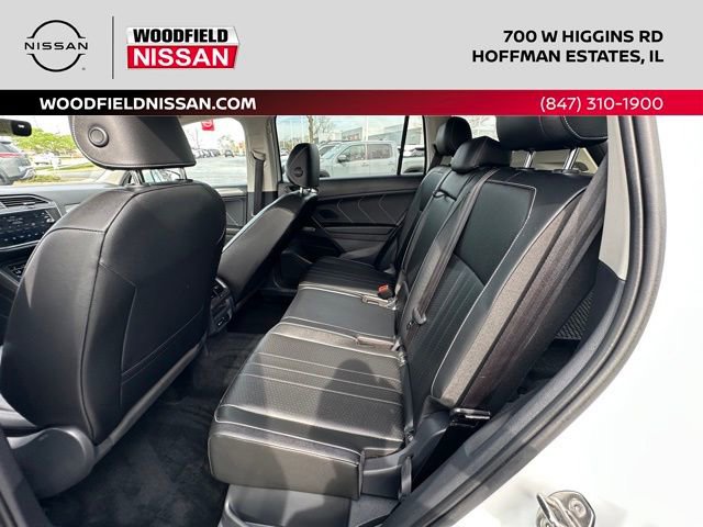 Used 2022 Volkswagen Tiguan SE AWD/4WD image 28