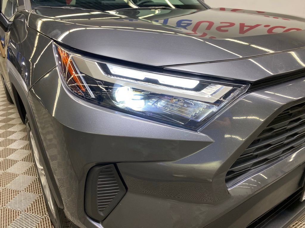 Used 2024 Toyota RAV4 LE image 3