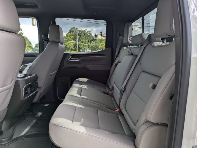 New 2026 GMC Sierra 1500 SLT w/ SLT Premium Package AWD/4WD image 15