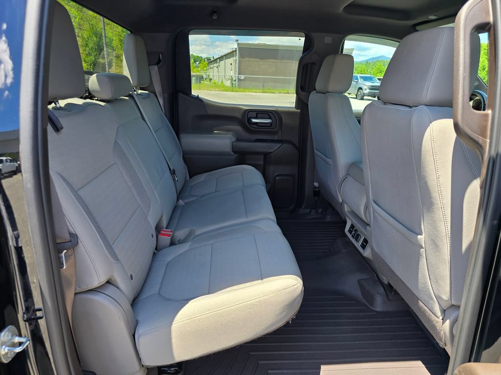 Certified 2022 Chevrolet Silverado 1500 LT AWD/4WD image 28