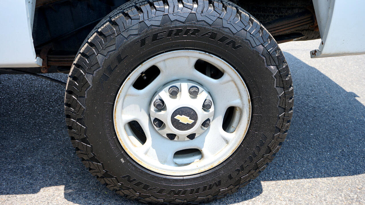 Used 2013 Chevrolet Silverado 2500 W/T image 13