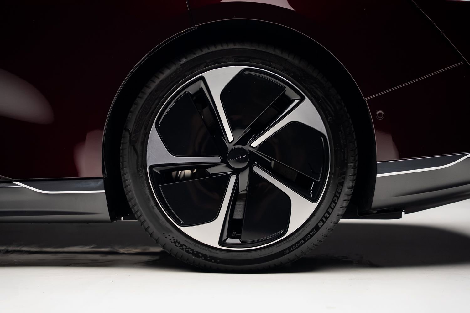 Used 2023 Lucid Air Touring AWD/4WD image 22
