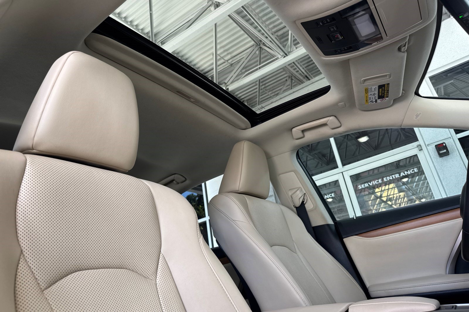 Certified 2022 Lexus RX 350 FWD w/ Premium Package image 21