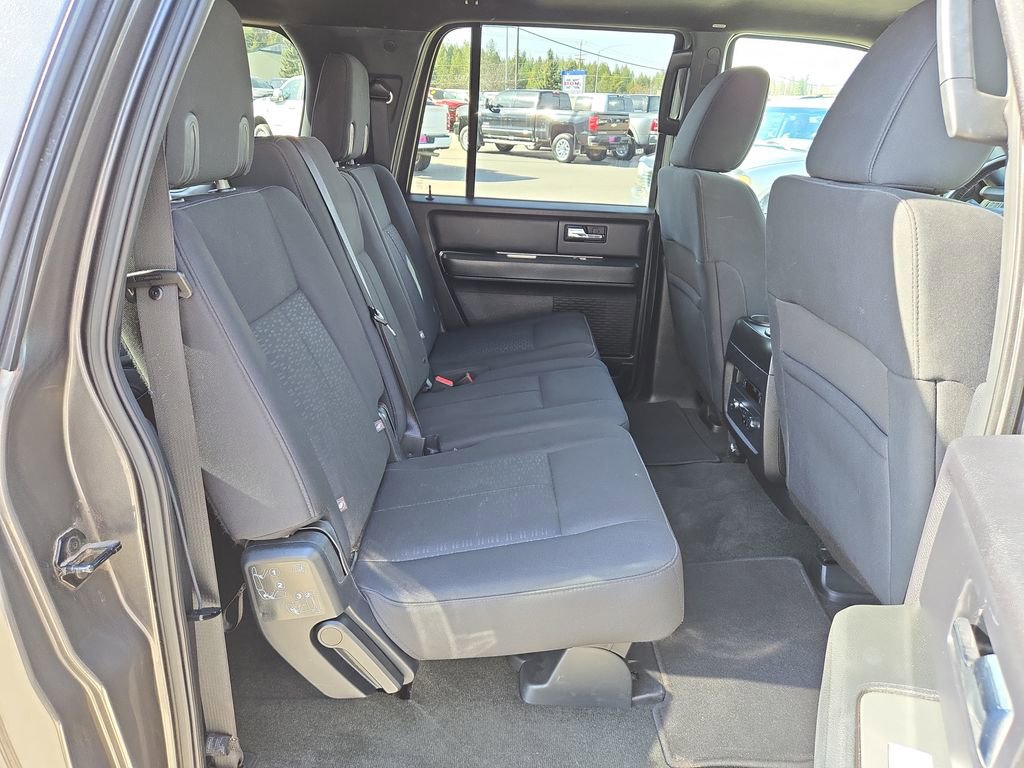 Used 2016 Ford Expedition EL XL w/ Equipment Group 101A image 17