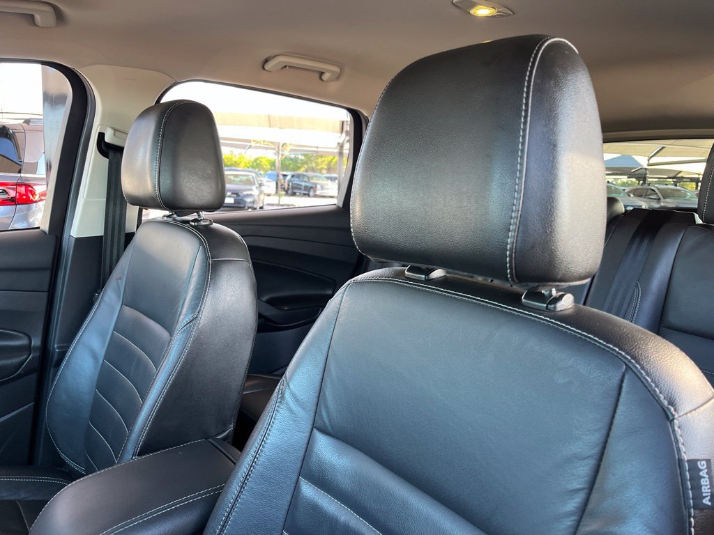 Used 2016 Ford Escape Titanium AWD/4WD image 29