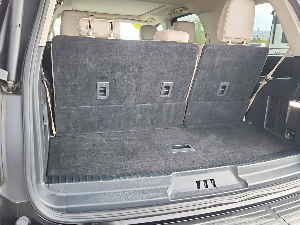 Used 2024 Ford Expedition Limited AWD/4WD image 15