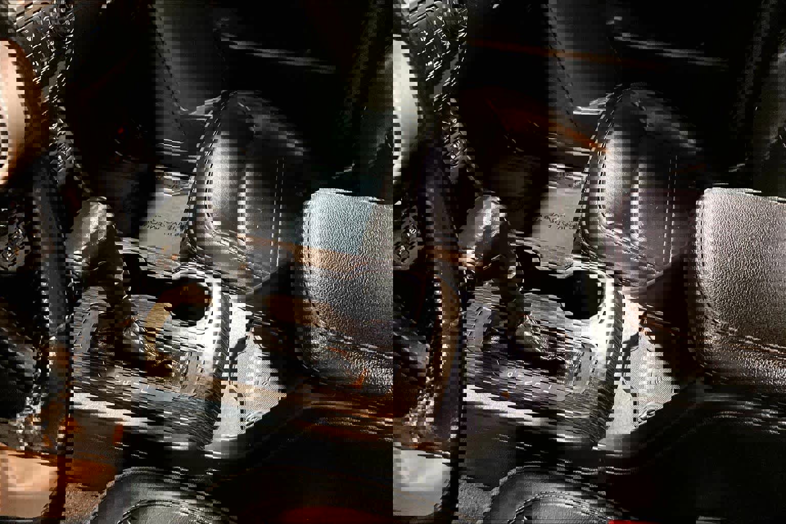 Used 2020 GMC Canyon Denali image 16