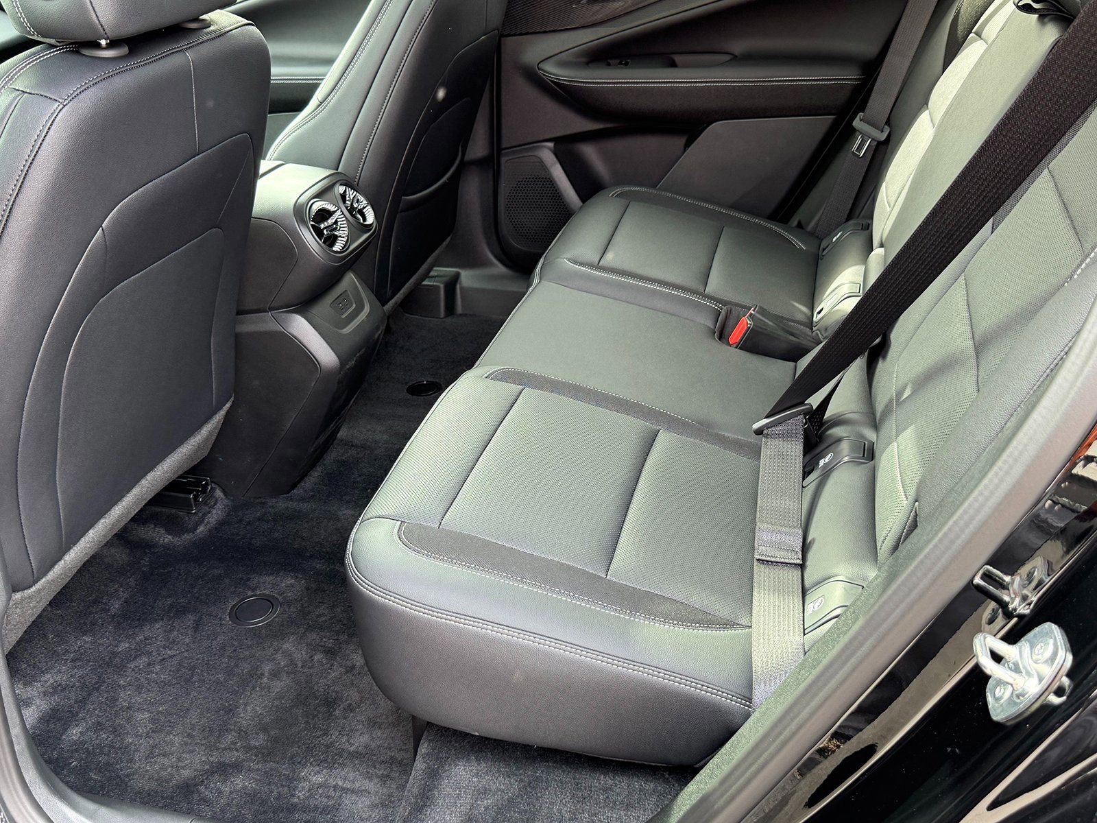 New 2025 Chevrolet Blazer EV LT w/ Super Cruise Package image 52