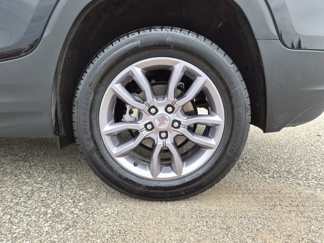 Used 2022 GMC Terrain SLT w/ Infotainment Package II AWD/4WD image 9