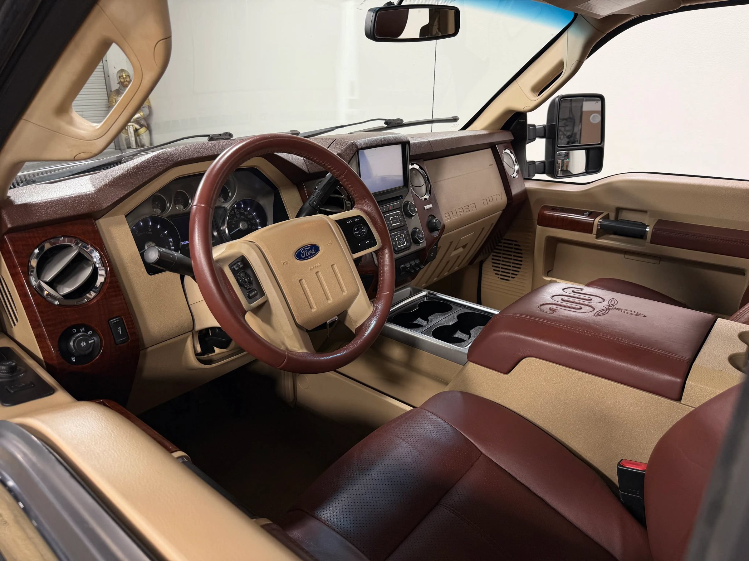 Used 2013 Ford F250 King Ranch w/ FX4 Off Road Pkg AWD/4WD image 14