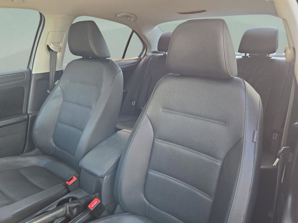 Used 2012 Volkswagen Jetta SE image 33