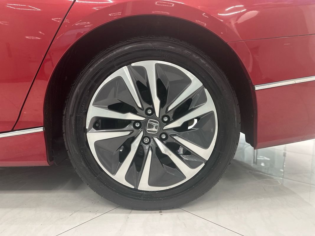 Used 2019 Honda Accord Touring image 41