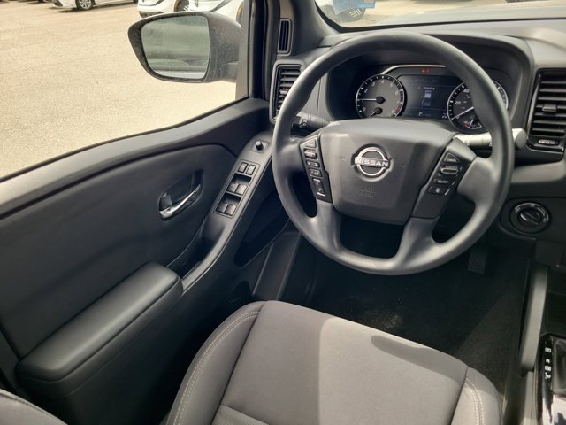 Used 2023 Nissan Frontier SV w/ Midnight Edition Package image 20