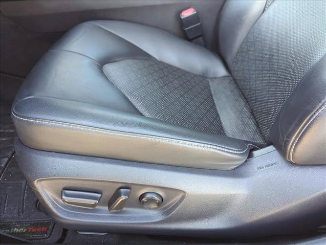 Certified 2019 Toyota Camry XSE FWD image 12