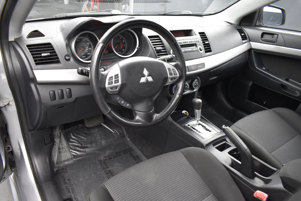 Used 2009 Mitsubishi Lancer ES FWD image 10