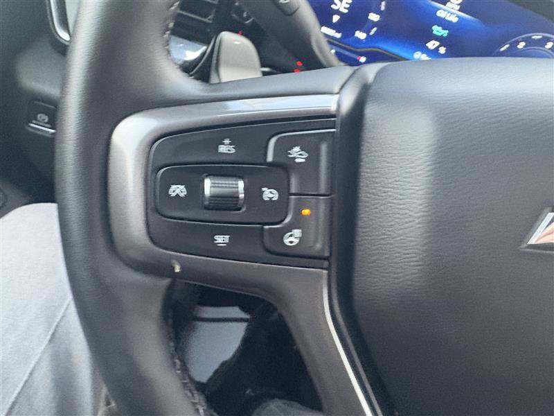 Used 2024 Chevrolet Silverado 1500 High Country w/ Technology Package image 34