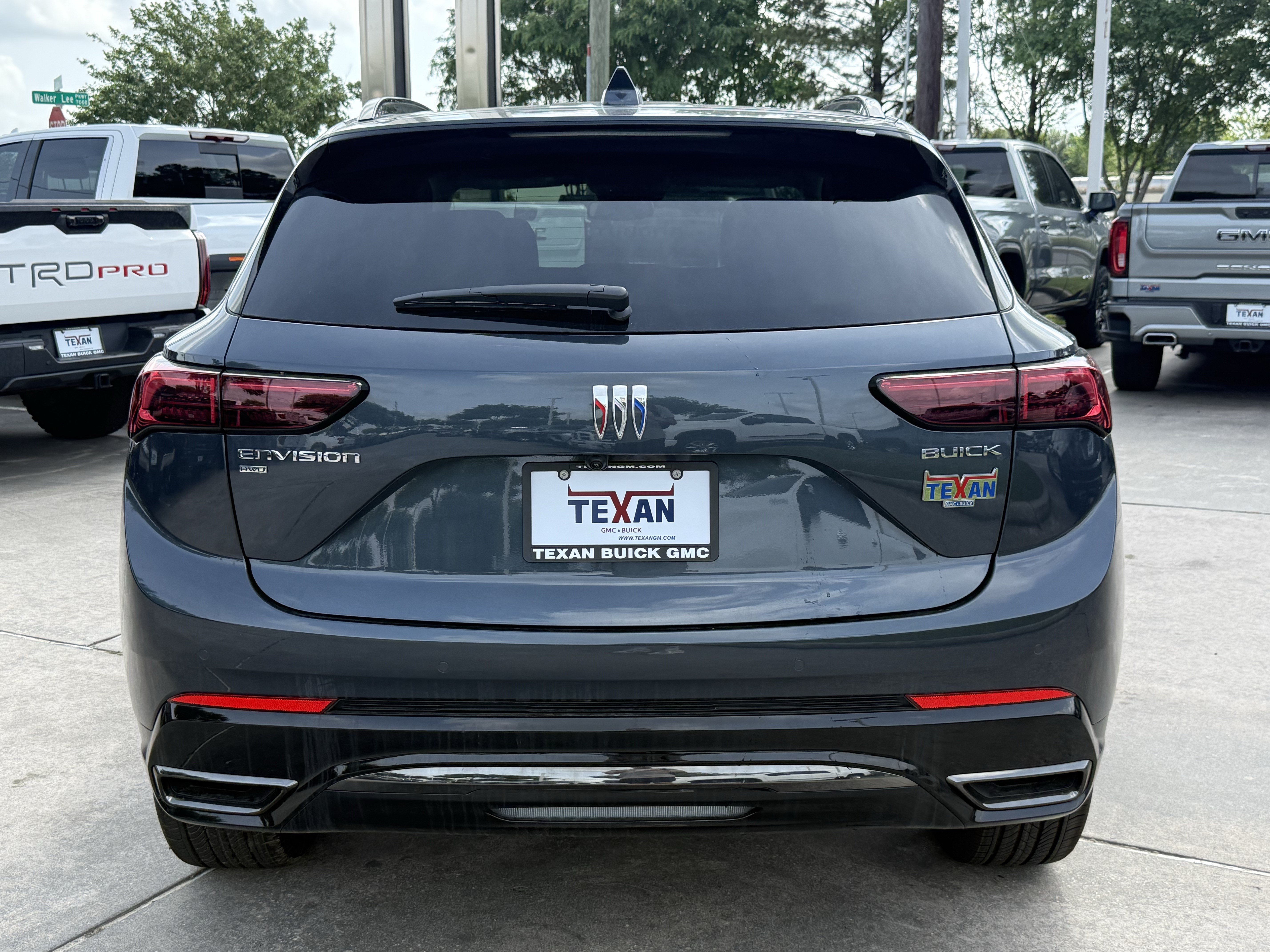 New 2026 Buick Envision Sport Touring AWD/4WD image 6