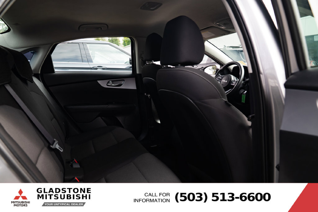 Used 2022 Kia Forte LXS FWD image 23