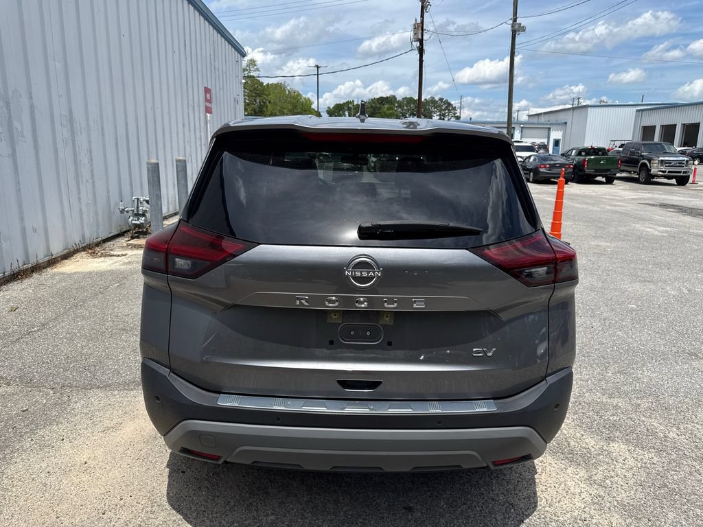Used 2023 Nissan Rogue SV FWD image 7