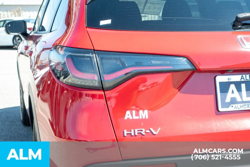 Used 2023 Honda HR-V Sport image 6