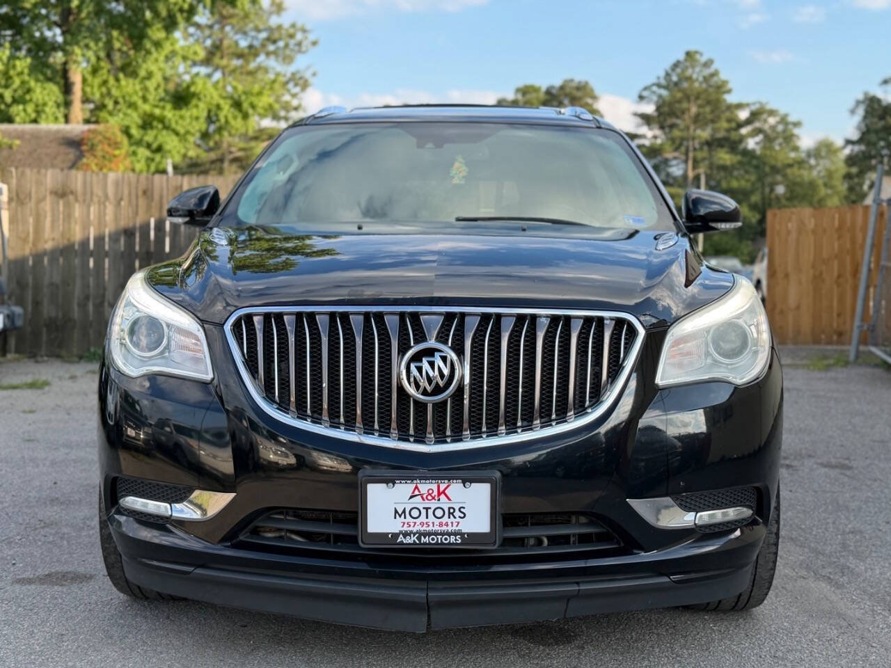 Used 2016 Buick Enclave Leather w/ Enclave Tuscan Edition AWD/4WD image 3