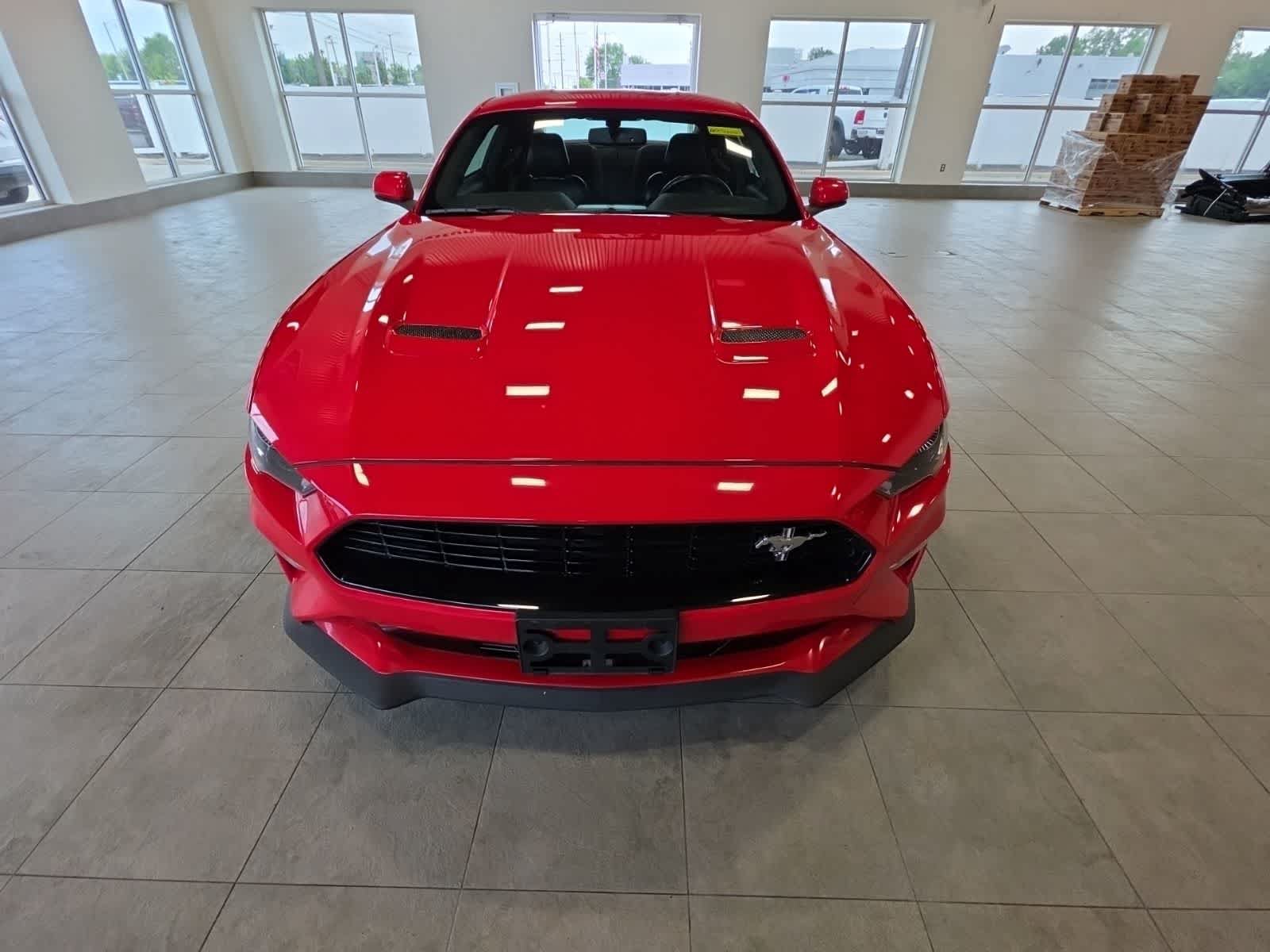 Used 2019 Ford Mustang GT Premium w/ California Special Package RWD image 3