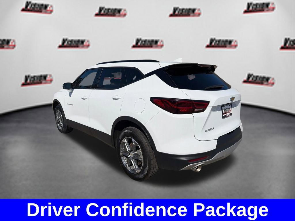 Used 2024 Chevrolet Blazer LT w/ Convenience Package FWD image 8