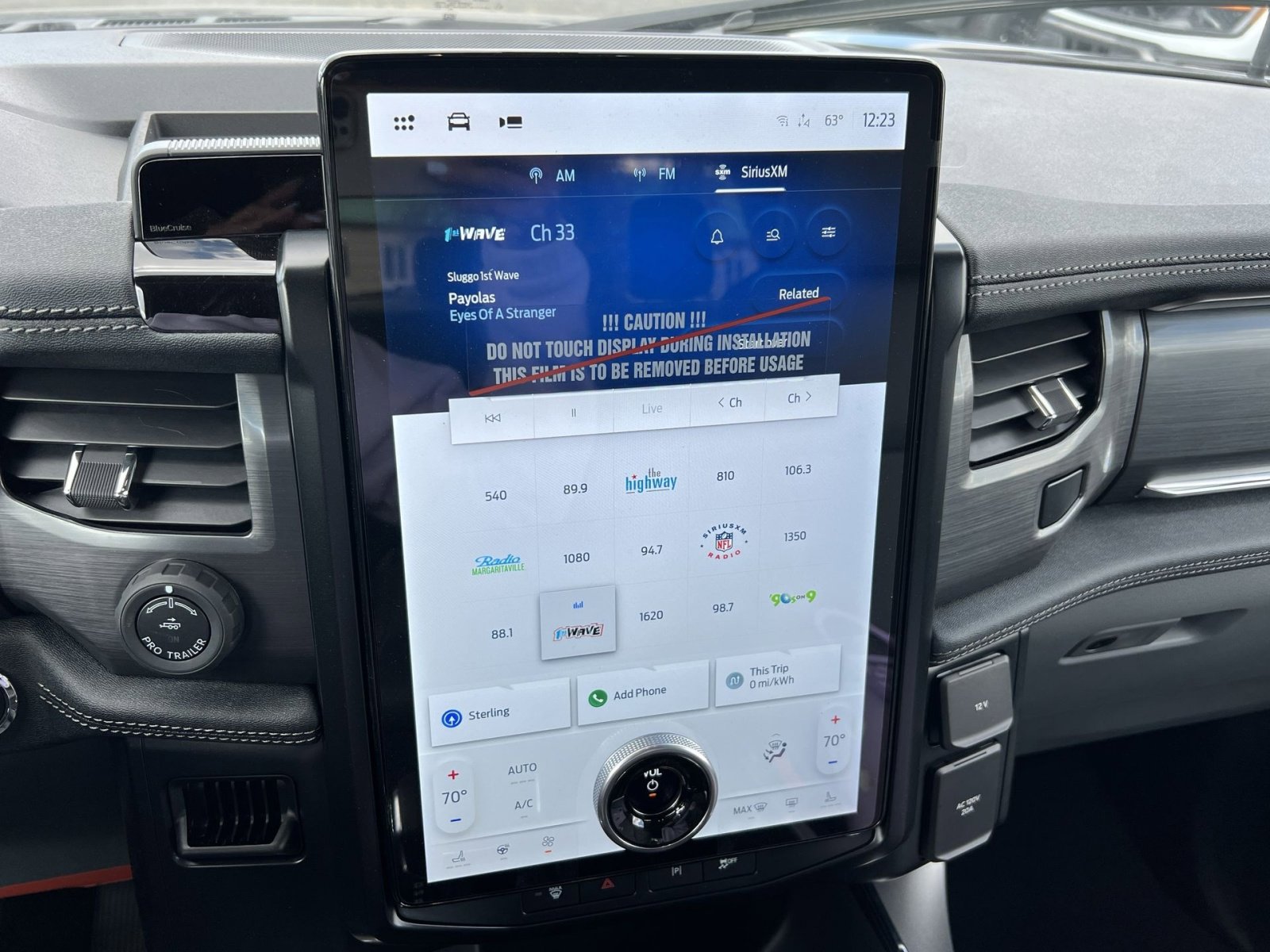 New 2025 Ford F150 Lightning Flash image 18