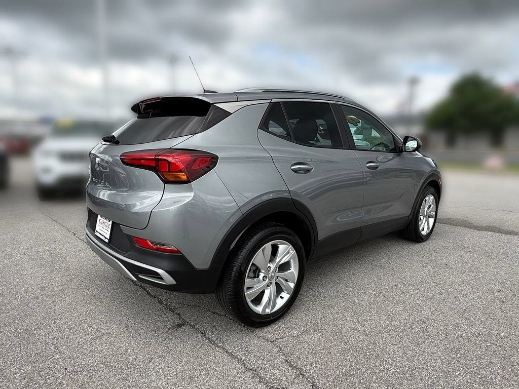 Used 2024 Buick Encore GX Preferred FWD image 9