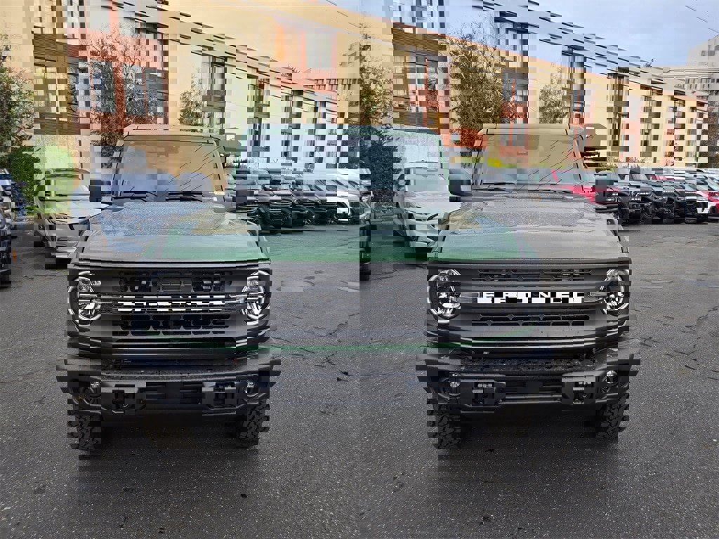 New 2025 Ford Bronco Big Bend w/ Black Diamond Package image 2