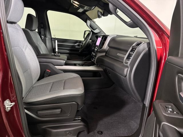 Used 2025 RAM 1500 Big Horn image 28