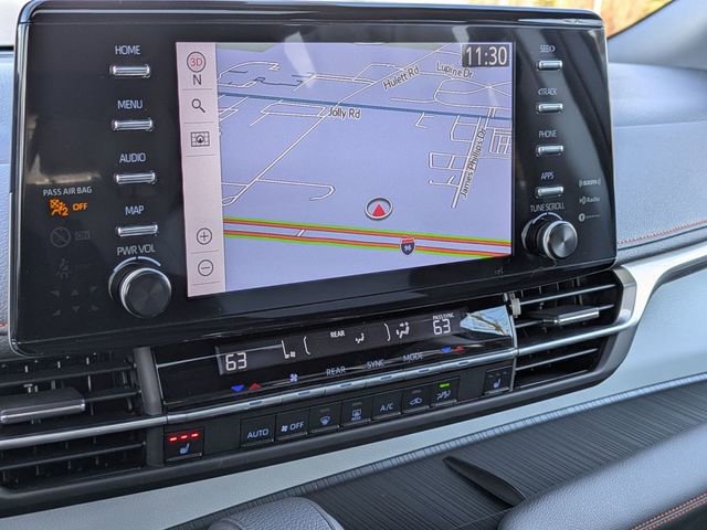 Used 2024 Toyota Sienna XSE image 25