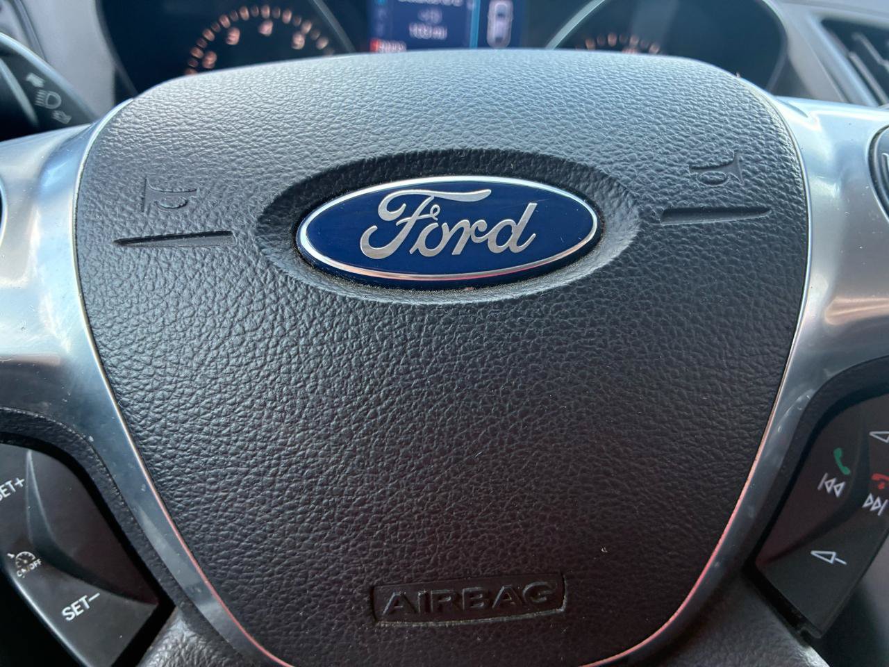 Used 2013 Ford Escape SE FWD image 19