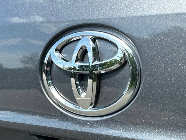 Used 2025 Toyota Highlander XLE AWD/4WD image 18