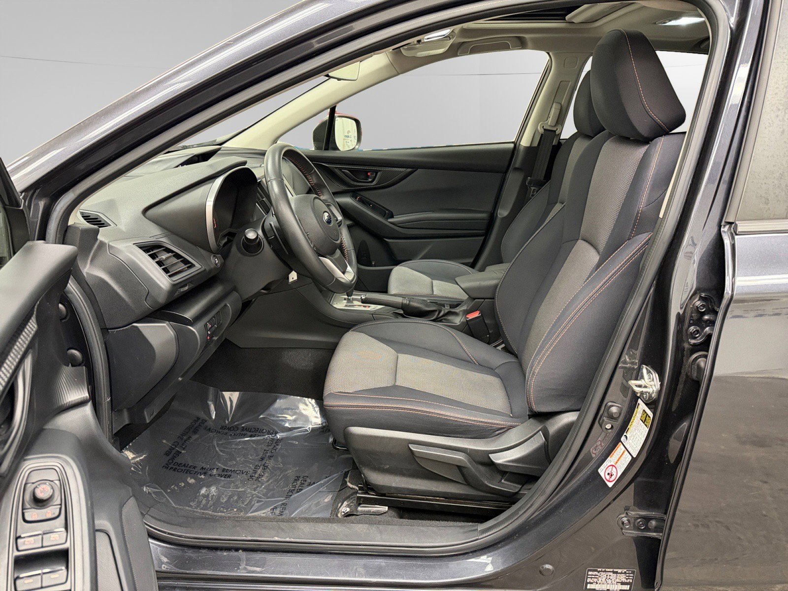 Used 2019 Subaru Crosstrek 2.0i Premium w/ Moonroof Package AWD/4WD image 9