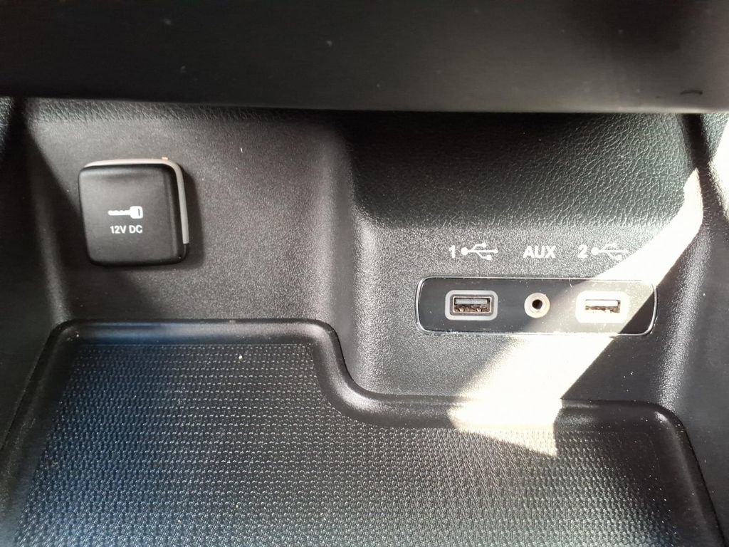 Used 2019 Dodge Durango GT AWD/4WD image 33
