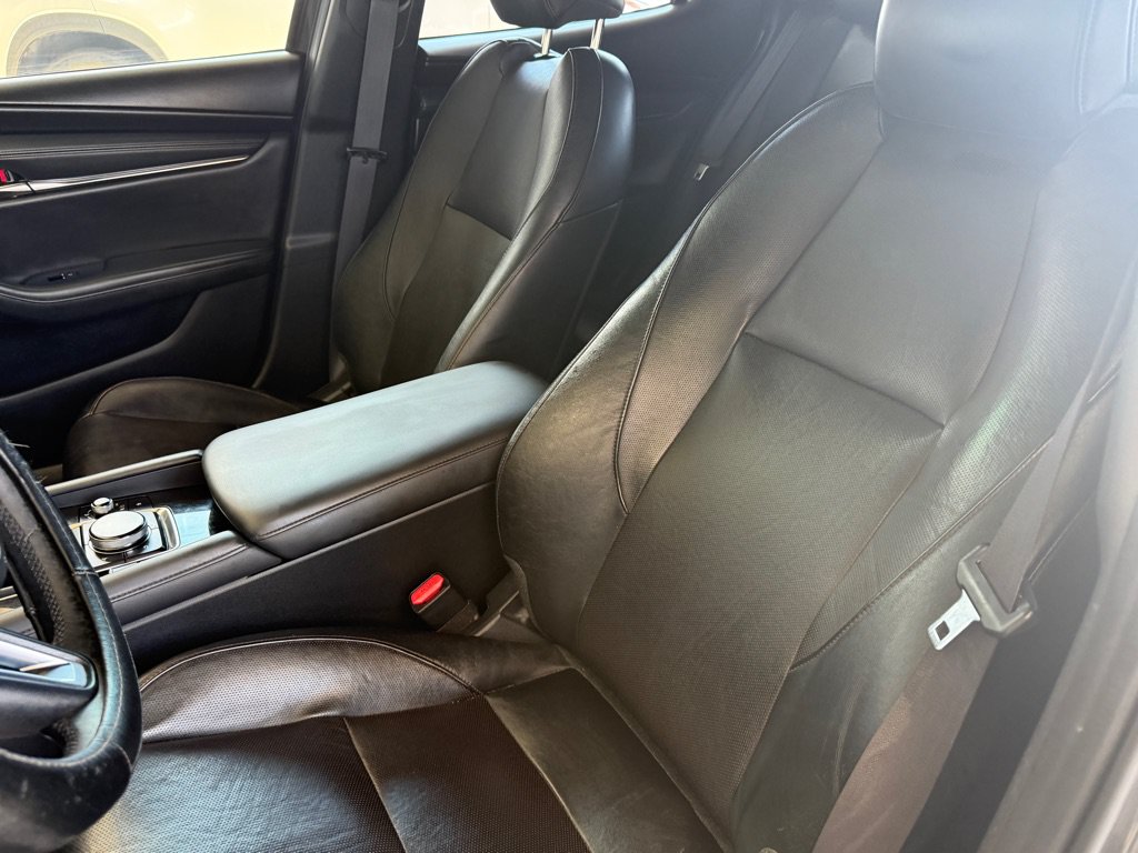 Used 2019 MAZDA MAZDA3 AWD Hatchback w/ Premium Pkg image 6