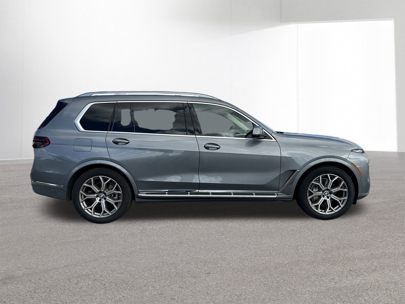 Used 2025 BMW X7 xDrive40i image 36