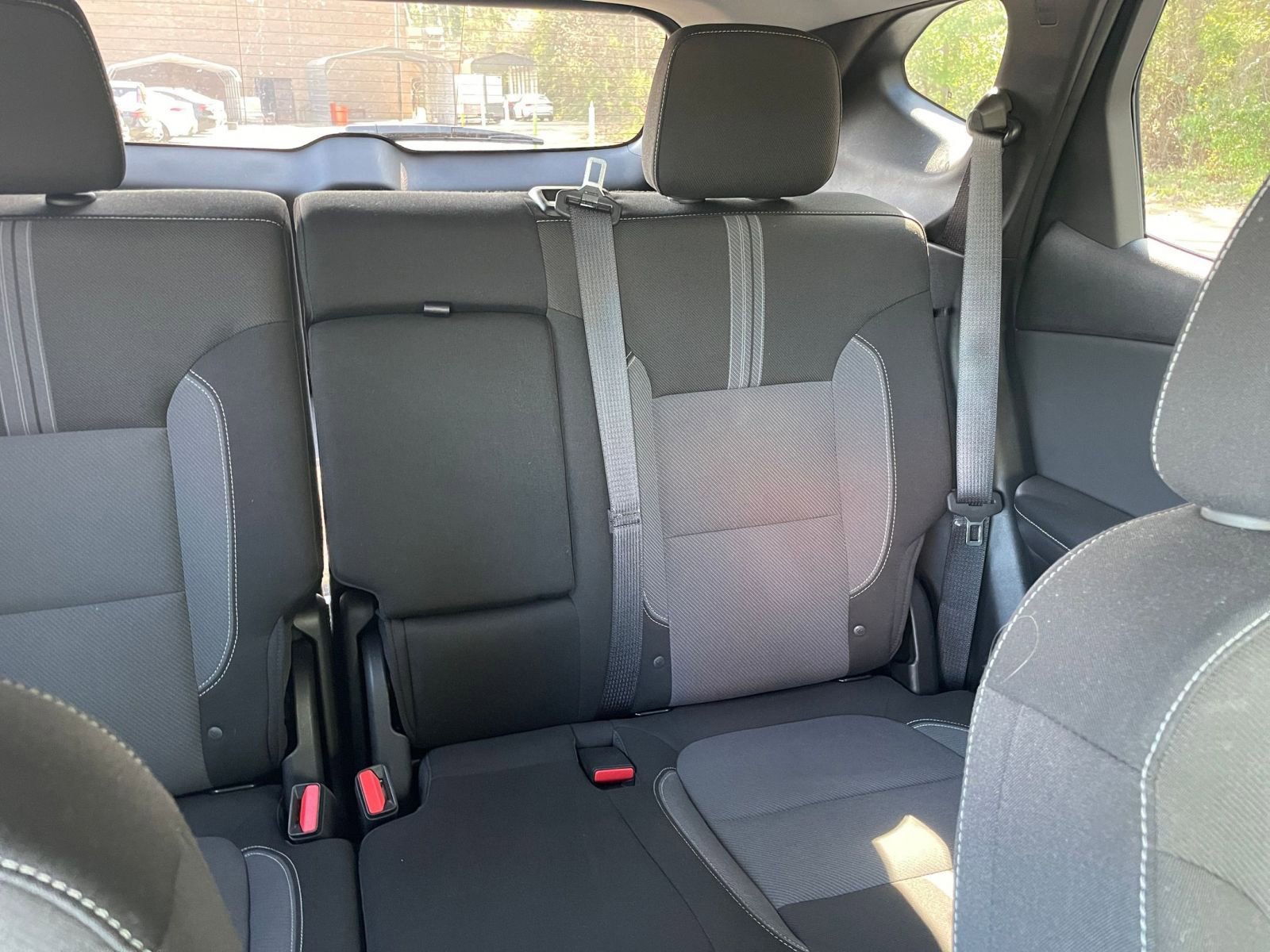Used 2025 Chevrolet Blazer LT image 36