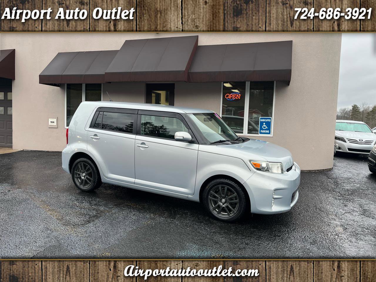 Used 2013 Scion xB 10 Series image 1