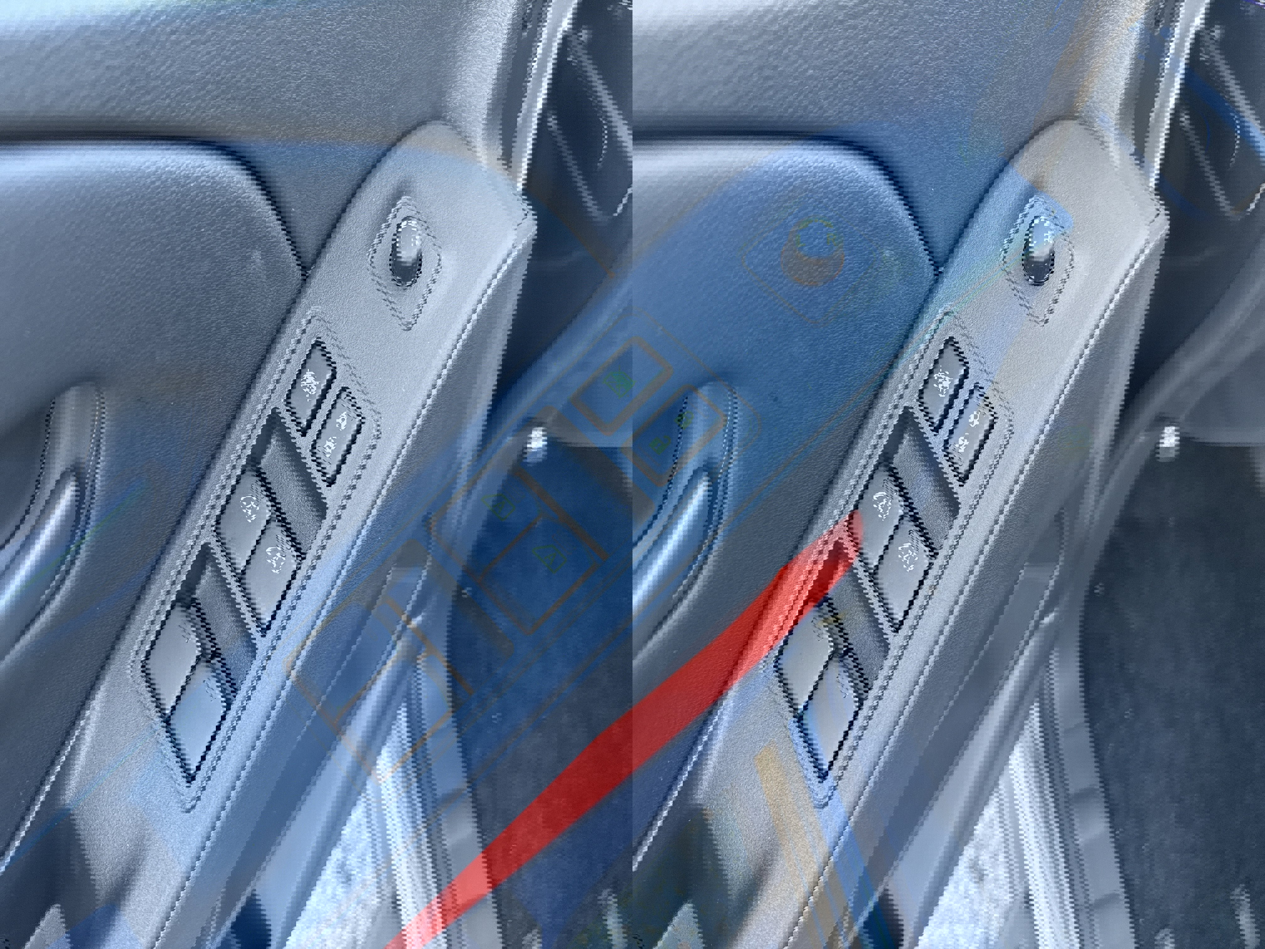 New 2026 Nissan Frontier PRO-4X w/ Pro-4x Convenience Package image 18