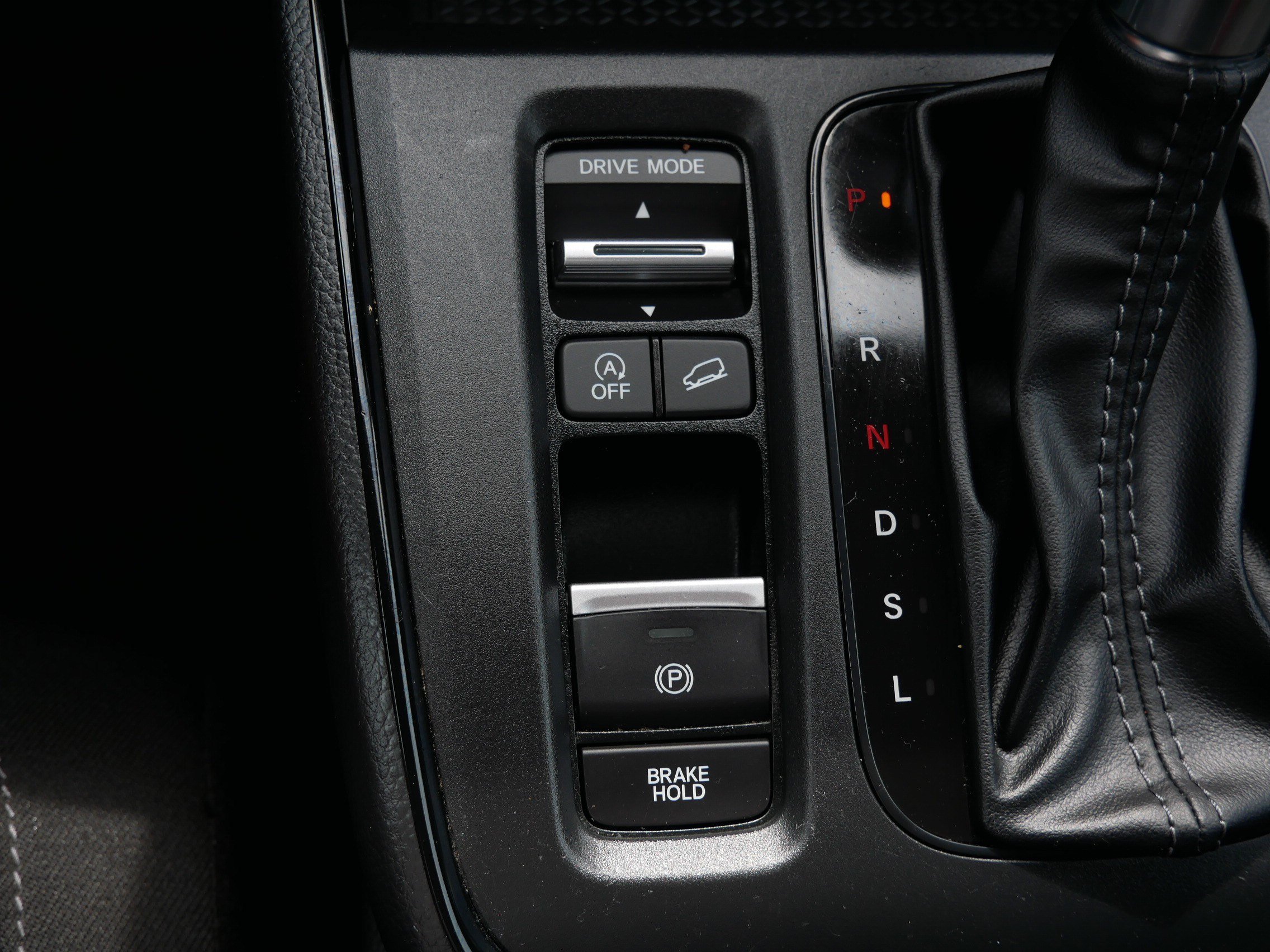 Used 2024 Honda CR-V LX image 33