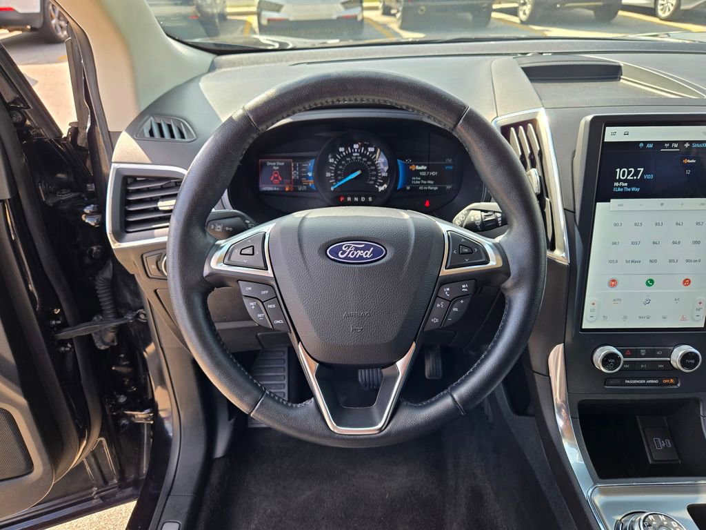 Used 2022 Ford Edge Titanium image 44